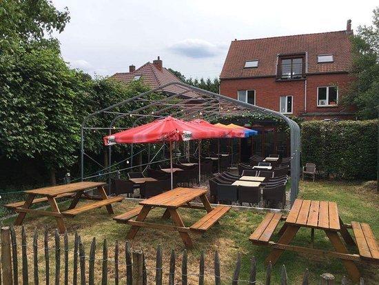 Cafe Buitenland